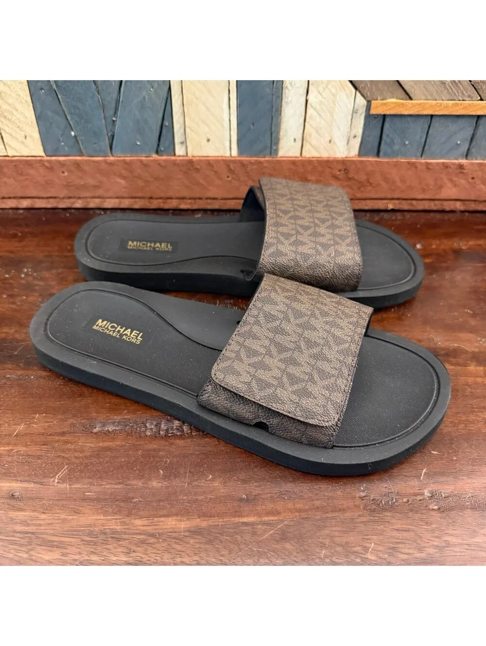Michael Kors Wade MK Signature Logo Slide Sandals Women's Size 8M